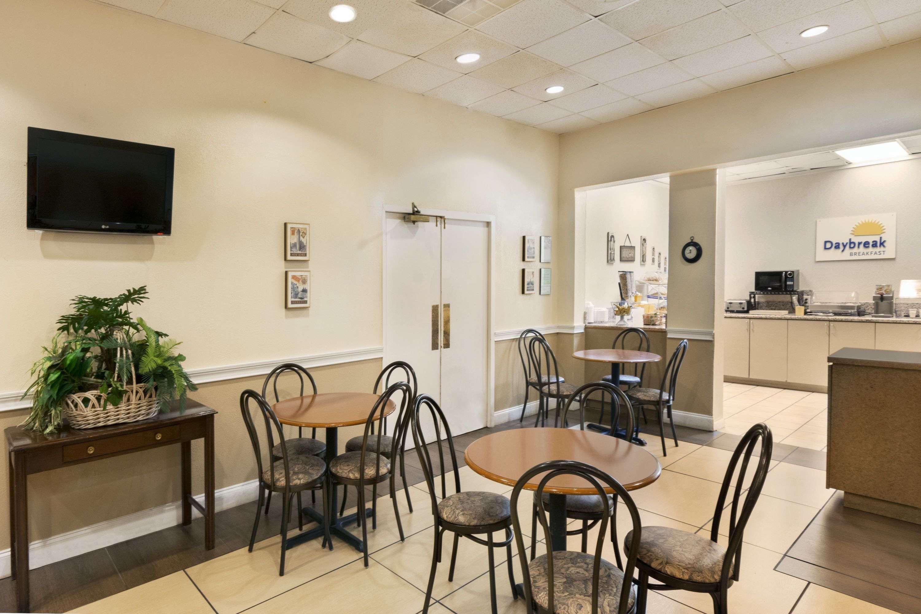 Hotel Days By Wyndham Birmingham Al